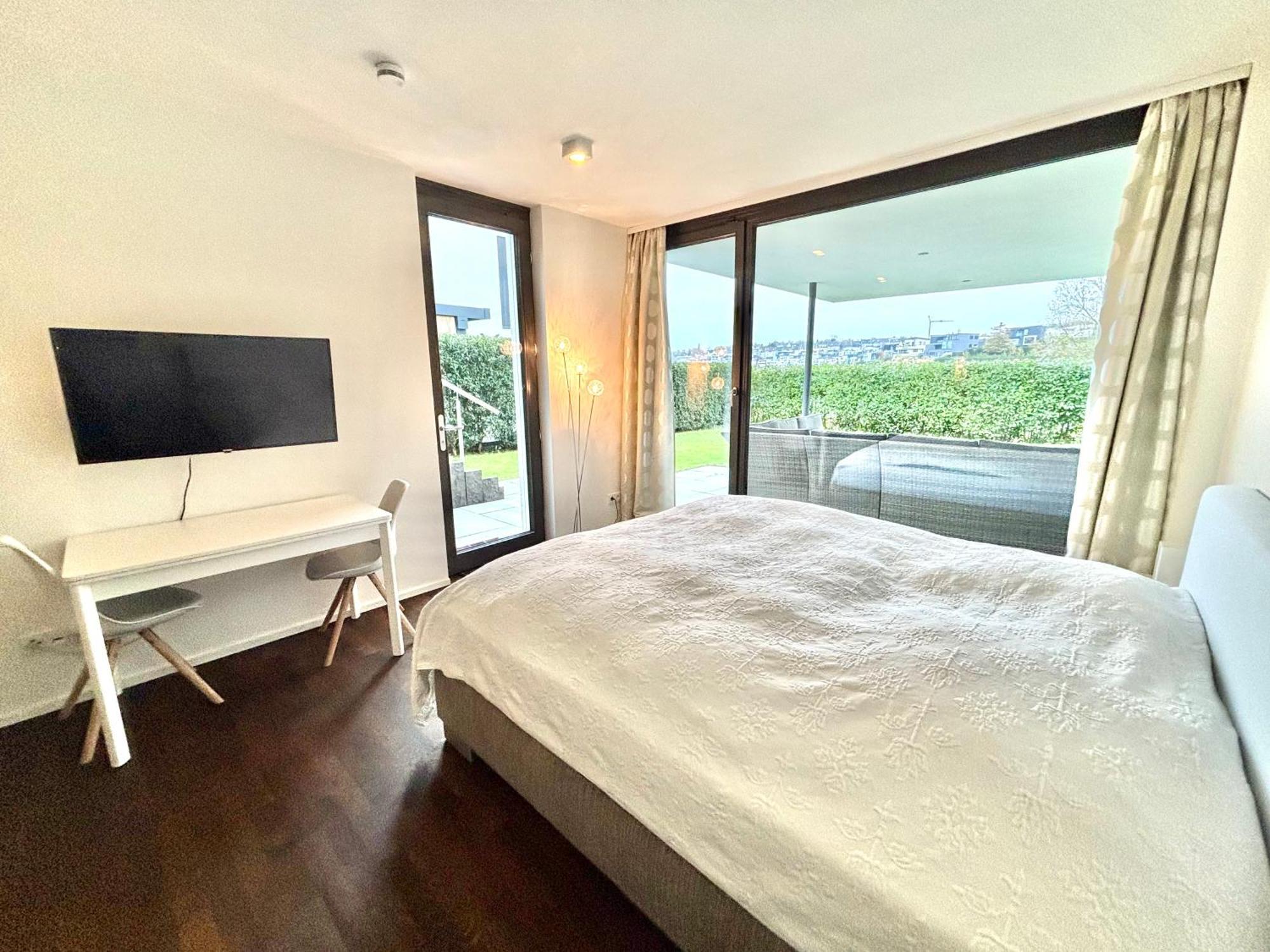 Studio Apartment Direkt Am Phoenixsee Dortmund Exteriör bild